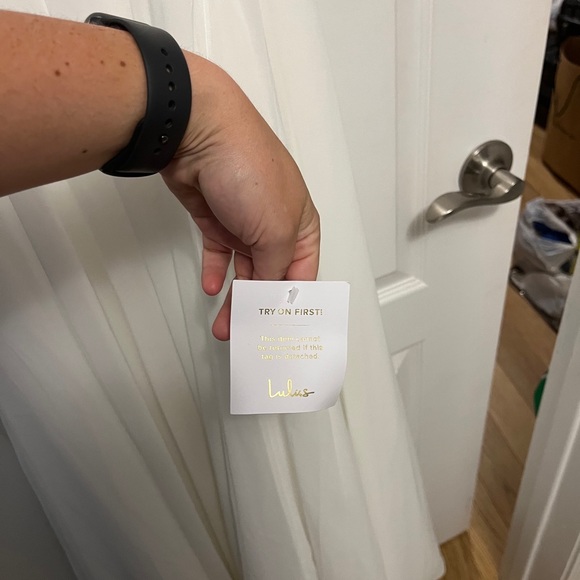 NWT LULUS Wedding dress size 10 - Picture 5 of 6